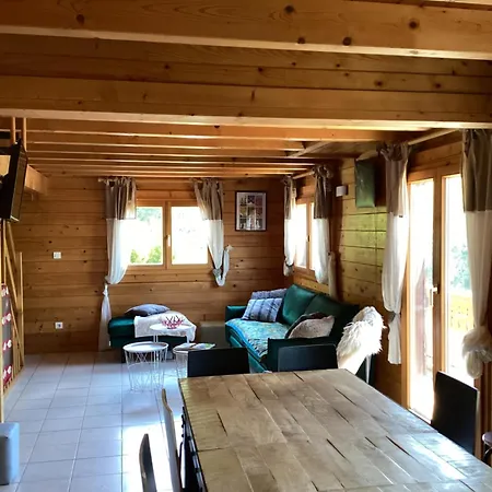Chalet Entre Et Pistes De